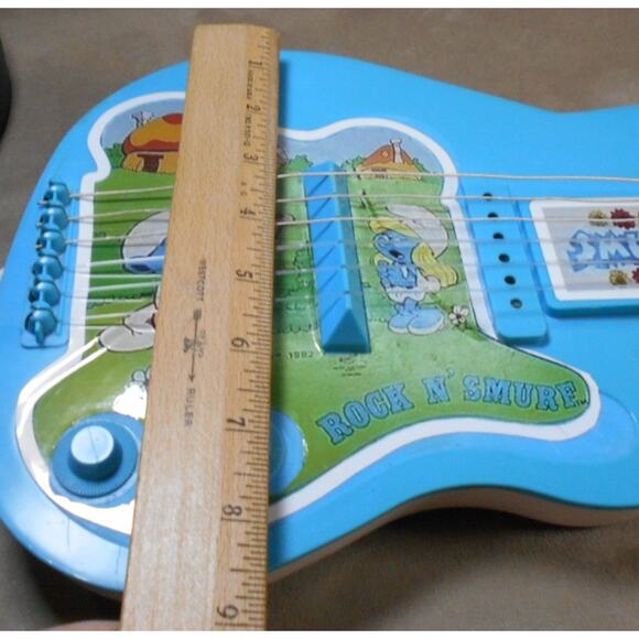 Rare Rock 'N Smurf Blue Toy Guitar Vintage 1982 Musical Instrument Restored READ - Picture 6 of 11